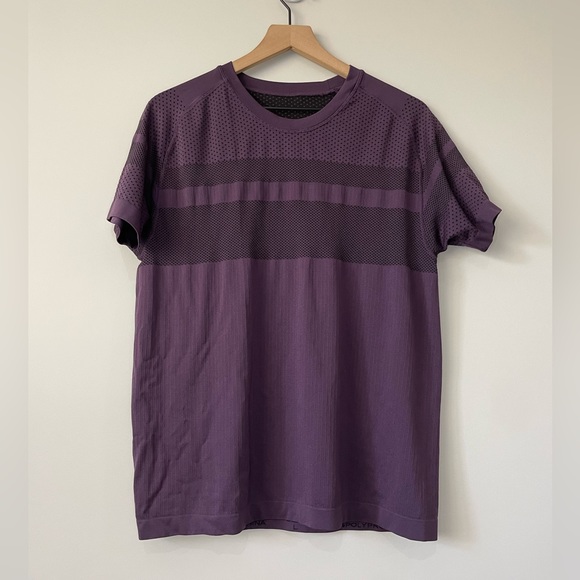 Barry’s athletic purple t-shirt large - Picture 1 of 9